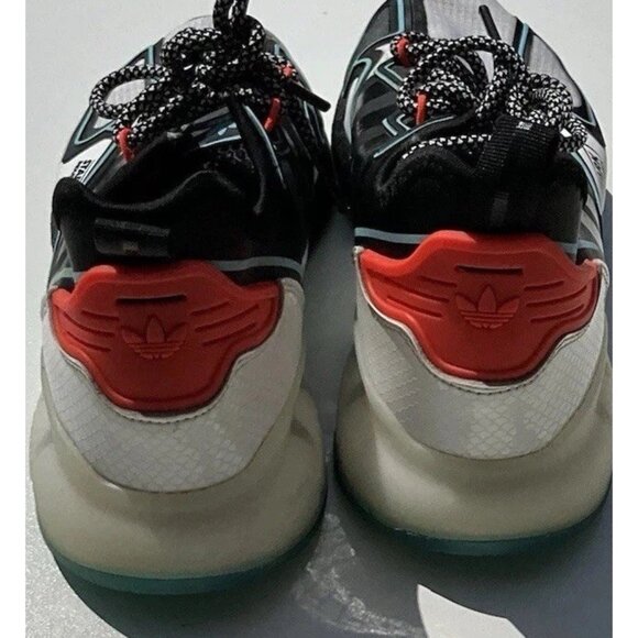Adidas x Marvel ZX 2K Boost Stark Industries Men’s Size 6.5 White Disney RARE - Picture 11 of 15
